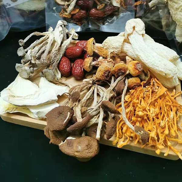 杂菇菌野生菌杂菇菌汤包